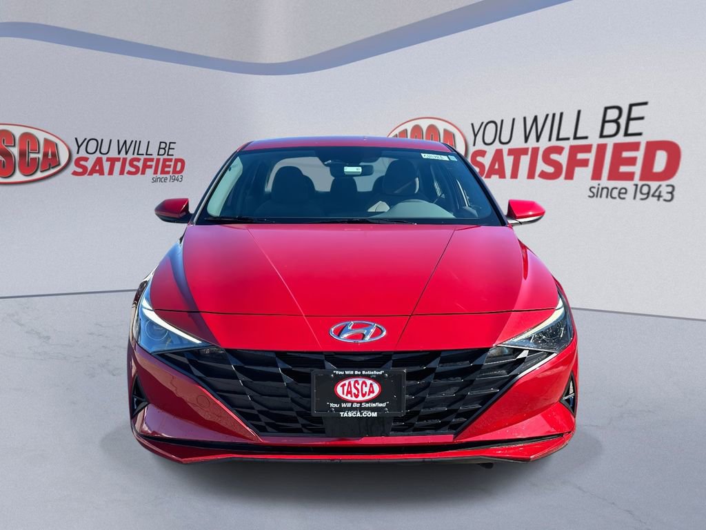 Used 2023 Hyundai Elantra SEL w/ Convenience Package image 9