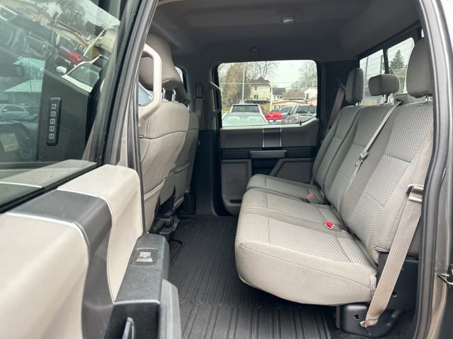 Used 2017 Ford F150 XLT w/ Equipment Group 302A Luxury image 20