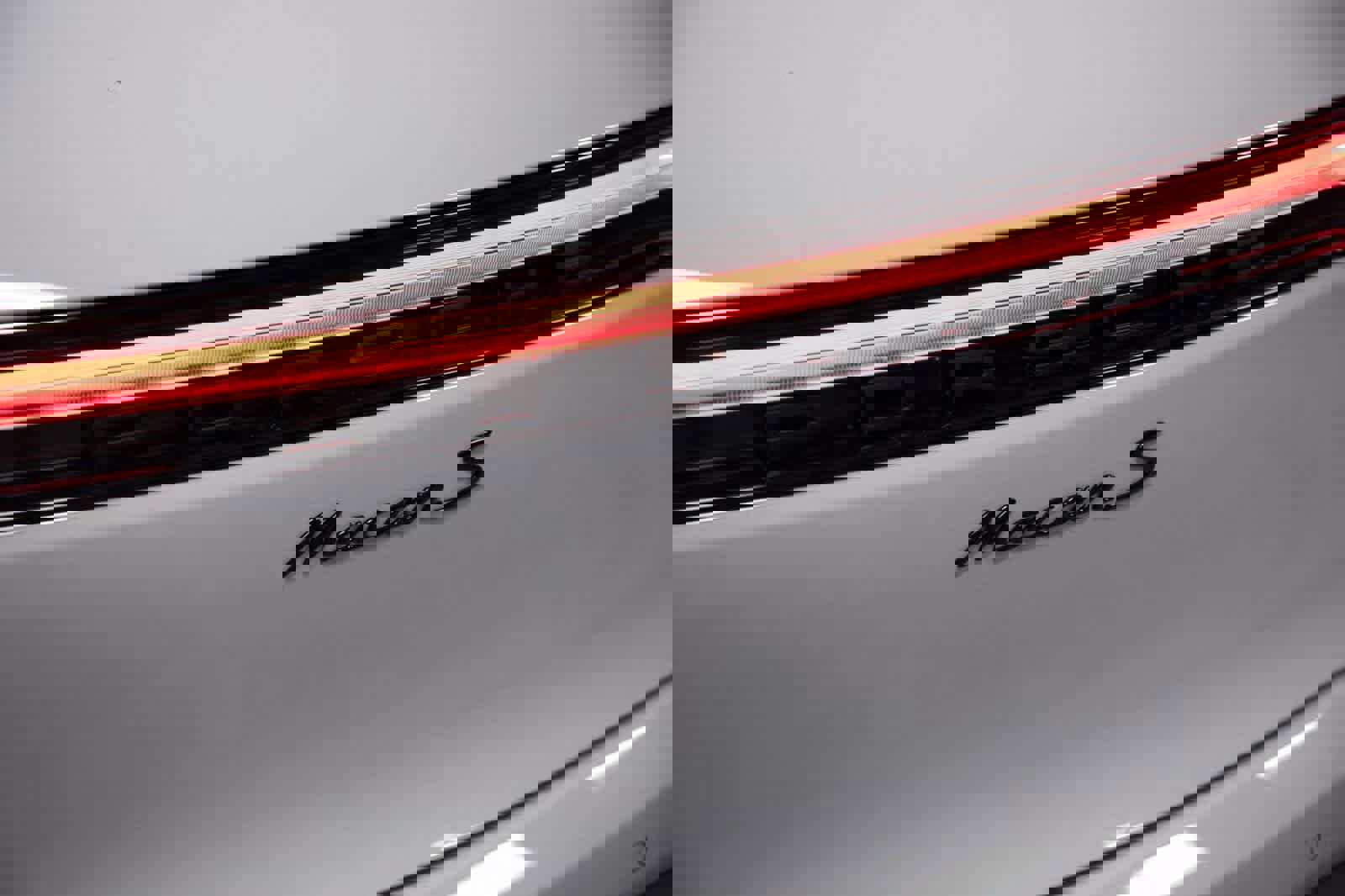 Certified 2025 Porsche Macan S image 36