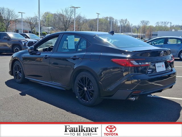 Certified 2025 Toyota Camry SE FWD image 4