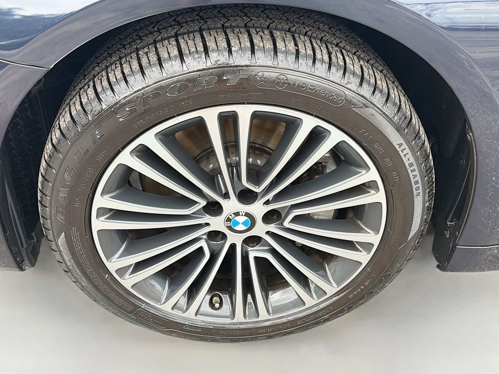 Used 2020 BMW 530i xDrive w/ Convenience Package AWD/4WD image 43
