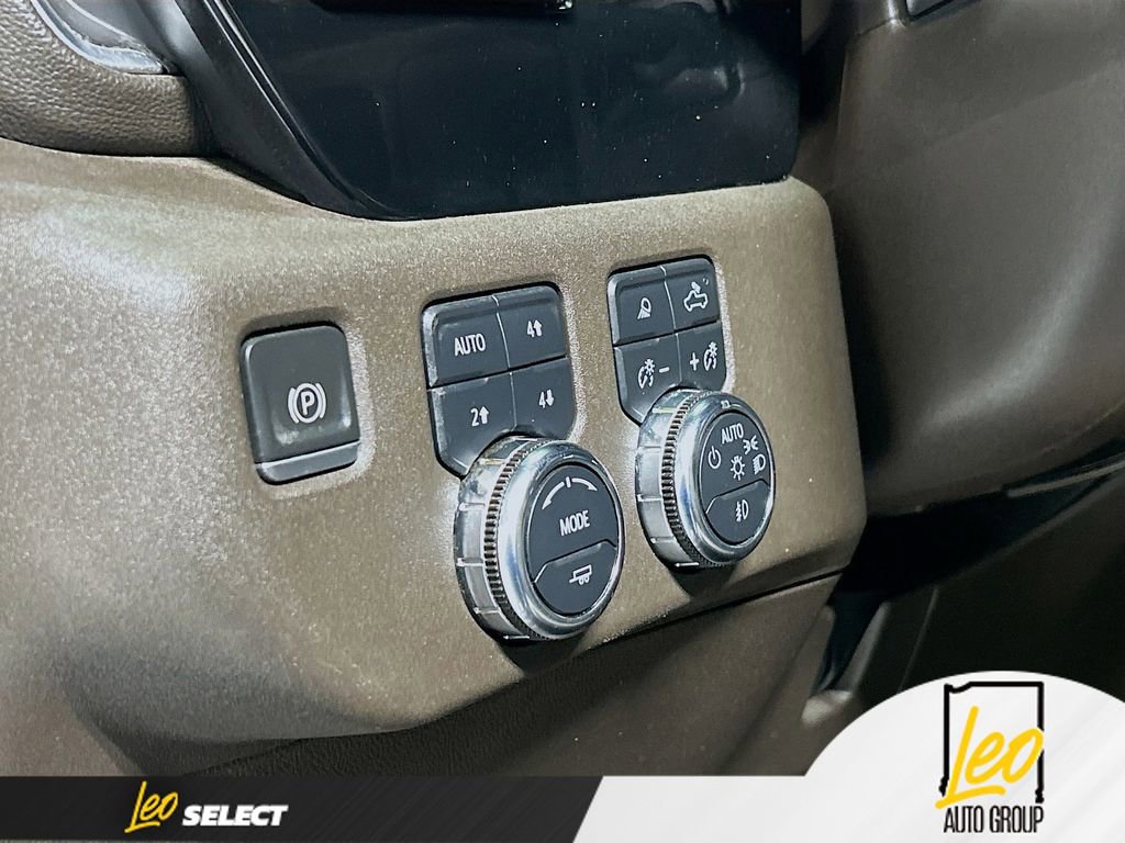 Used 2024 GMC Sierra 2500 SLT w/ SLT Premium Package image 10