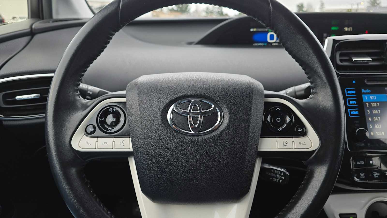 Certified 2018 Toyota Prius Prime Plus image 28
