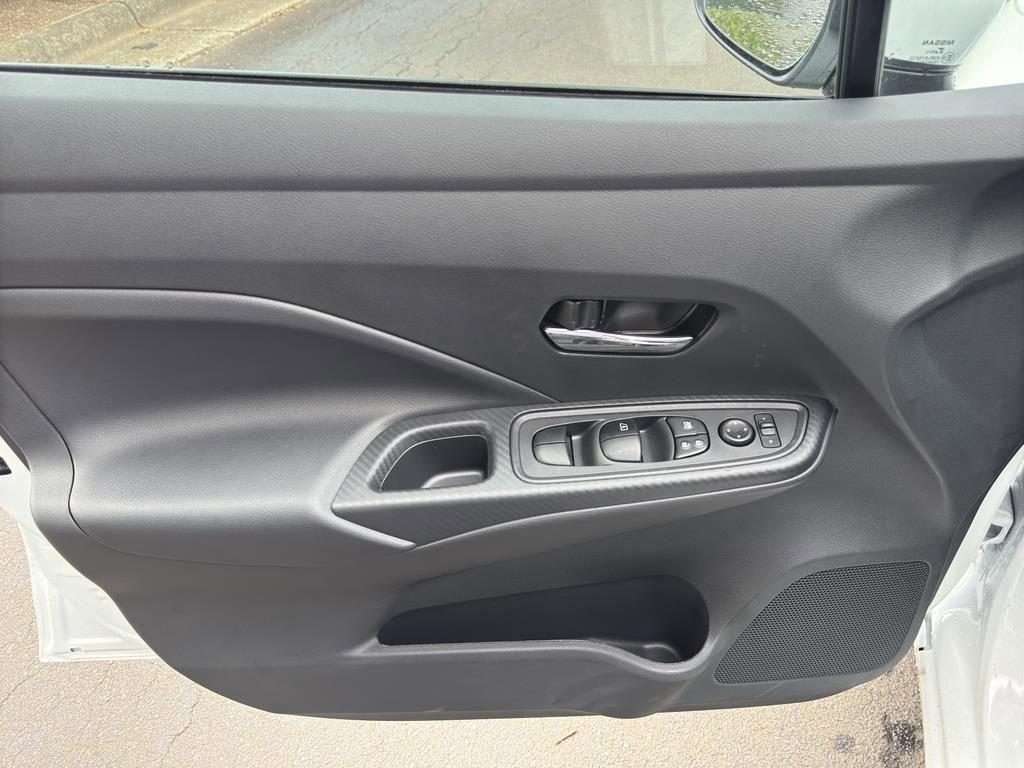 New 2025 Nissan Versa SV image 16