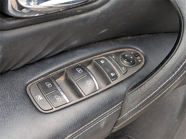 Used 2017 Nissan Armada SL w/ Interior Lighting Package image 15