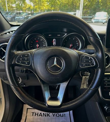 Used 2018 Mercedes-Benz CLA 250 image 13