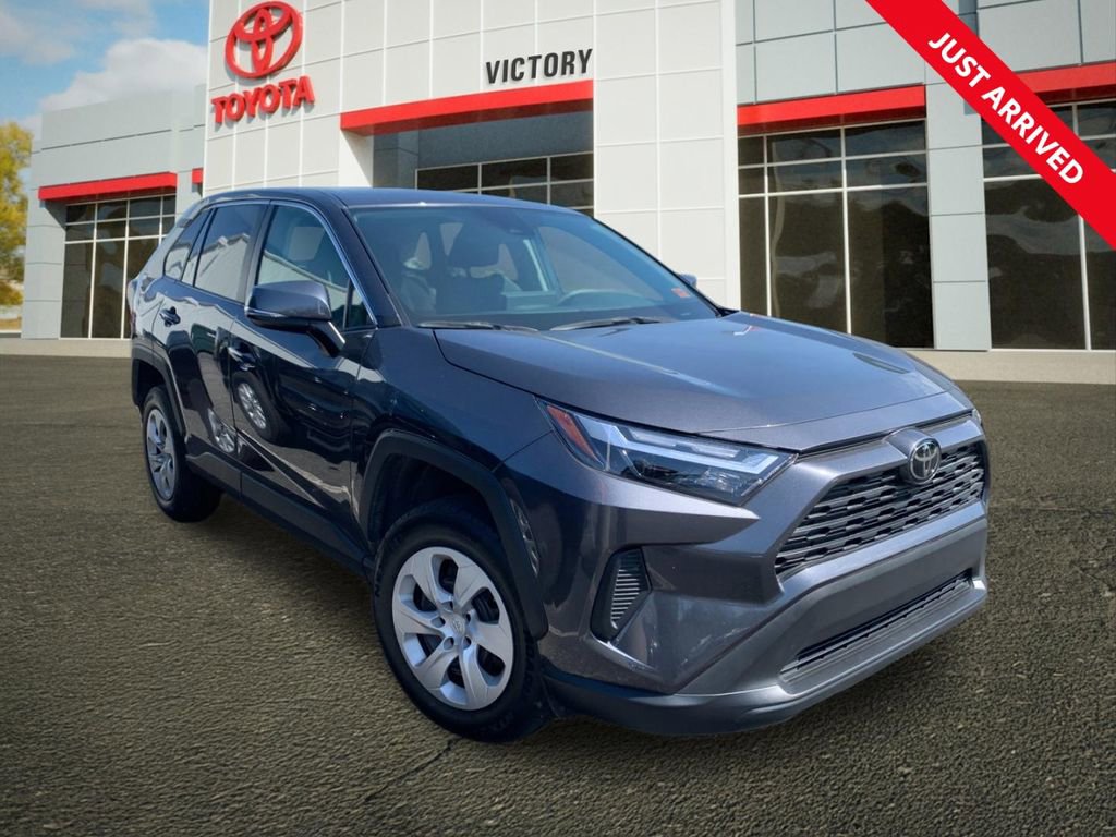 Used 2024 Toyota RAV4 LE AWD/4WD image 1