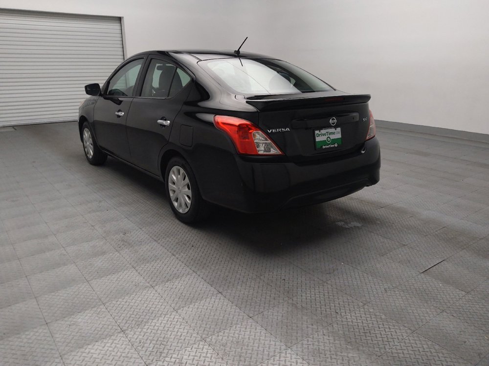 Used 2019 Nissan Versa SV FWD image 5