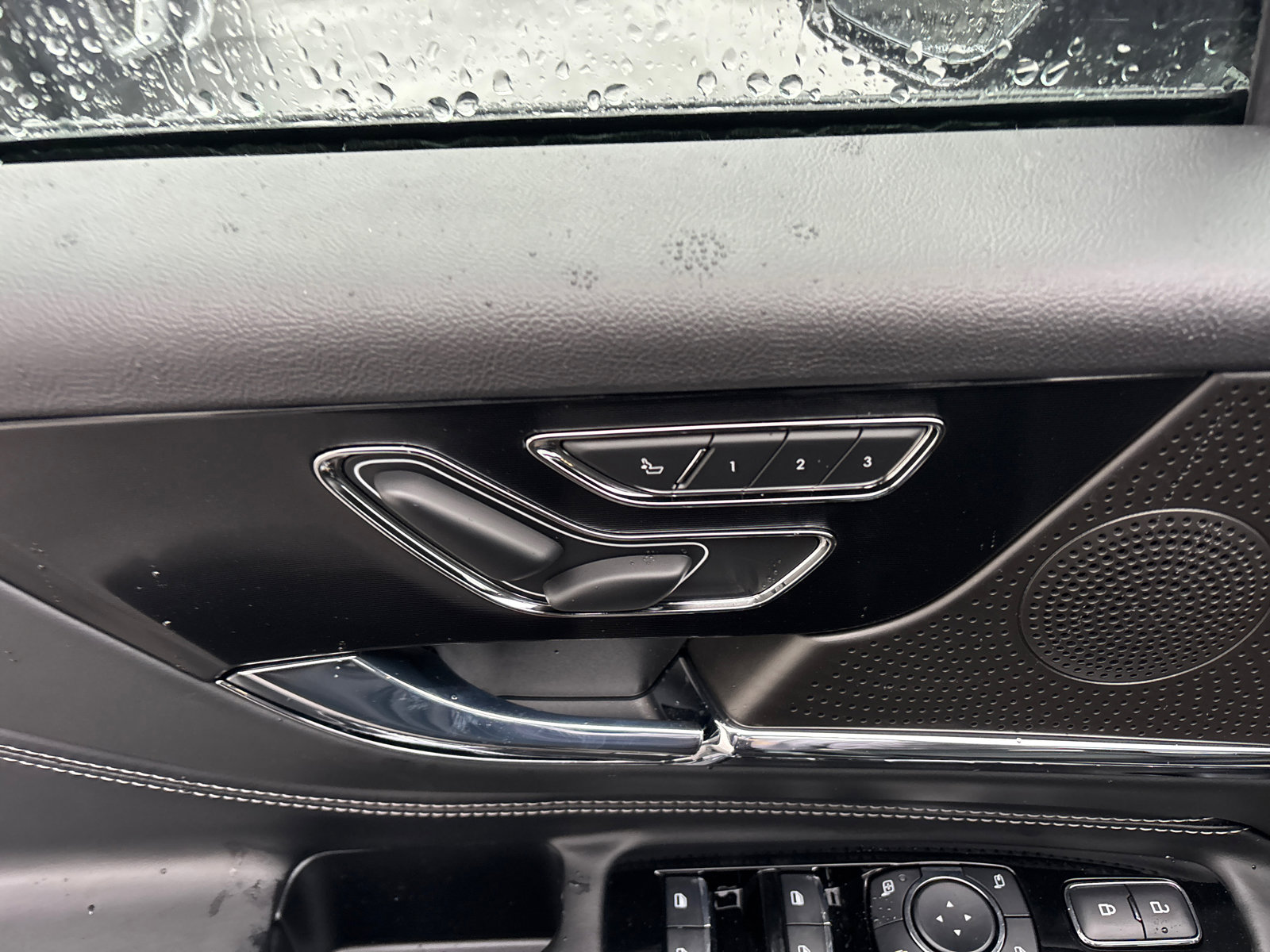 New 2026 Lincoln Corsair Grand Touring image 12