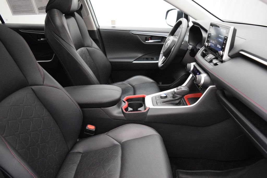 Used 2021 Toyota RAV4 TRD Off-Road w/ TRD Off-Road Weather Package AWD/4WD image 16