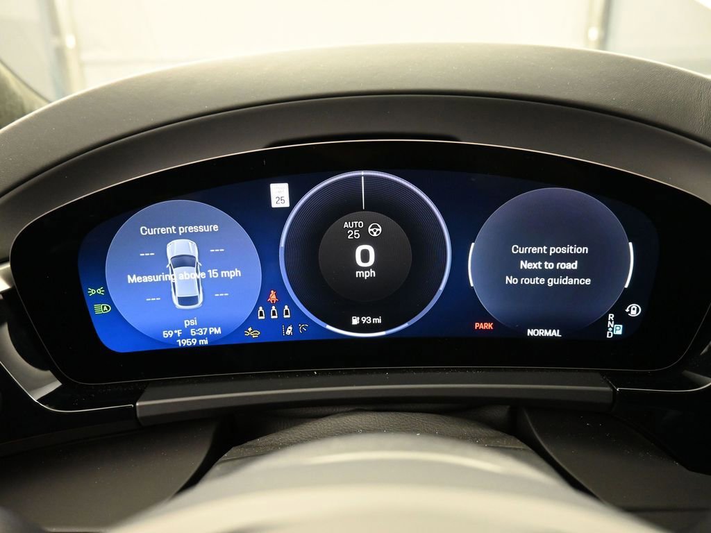 Certified 2024 Porsche Macan Turbo Electric image 19