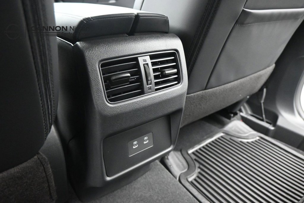 New 2026 Nissan Rogue Dark Armor AWD/4WD image 18