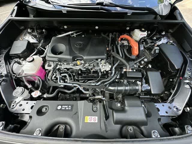 Used 2022 Toyota RAV4 XSE AWD/4WD image 24