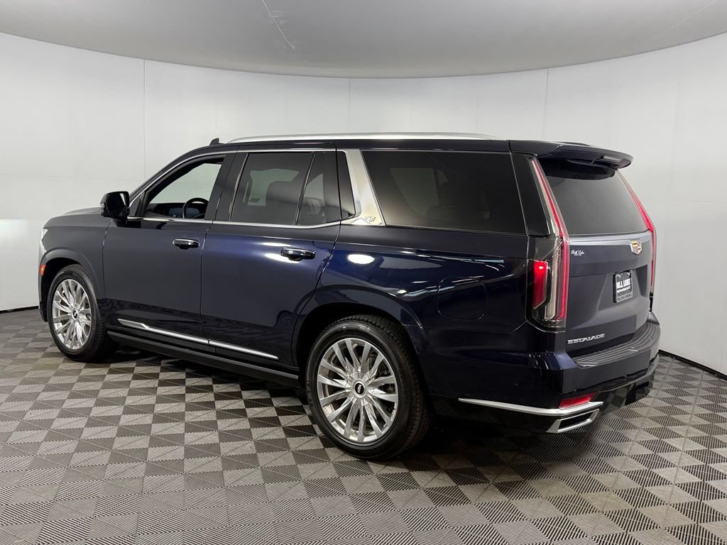 Used 2023 Cadillac Escalade Premium Luxury w/ Performance Package AWD/4WD image 9