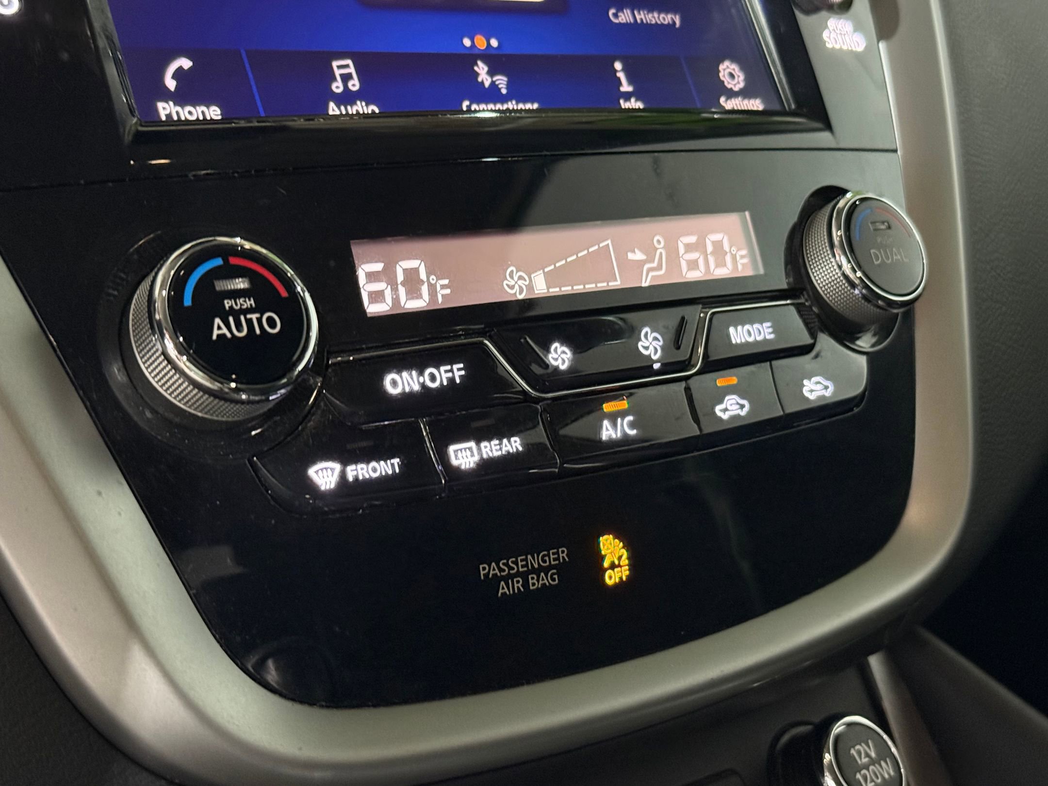 Used 2020 Nissan Murano SV image 25