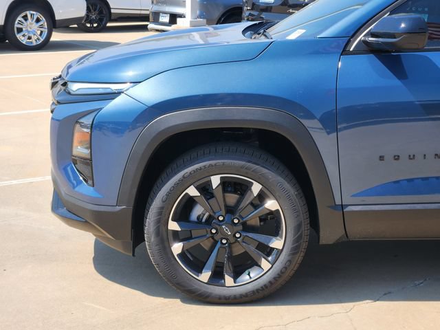 New 2027 Chevrolet Equinox RS w/ LPO, Floor Liner Package FWD image 5