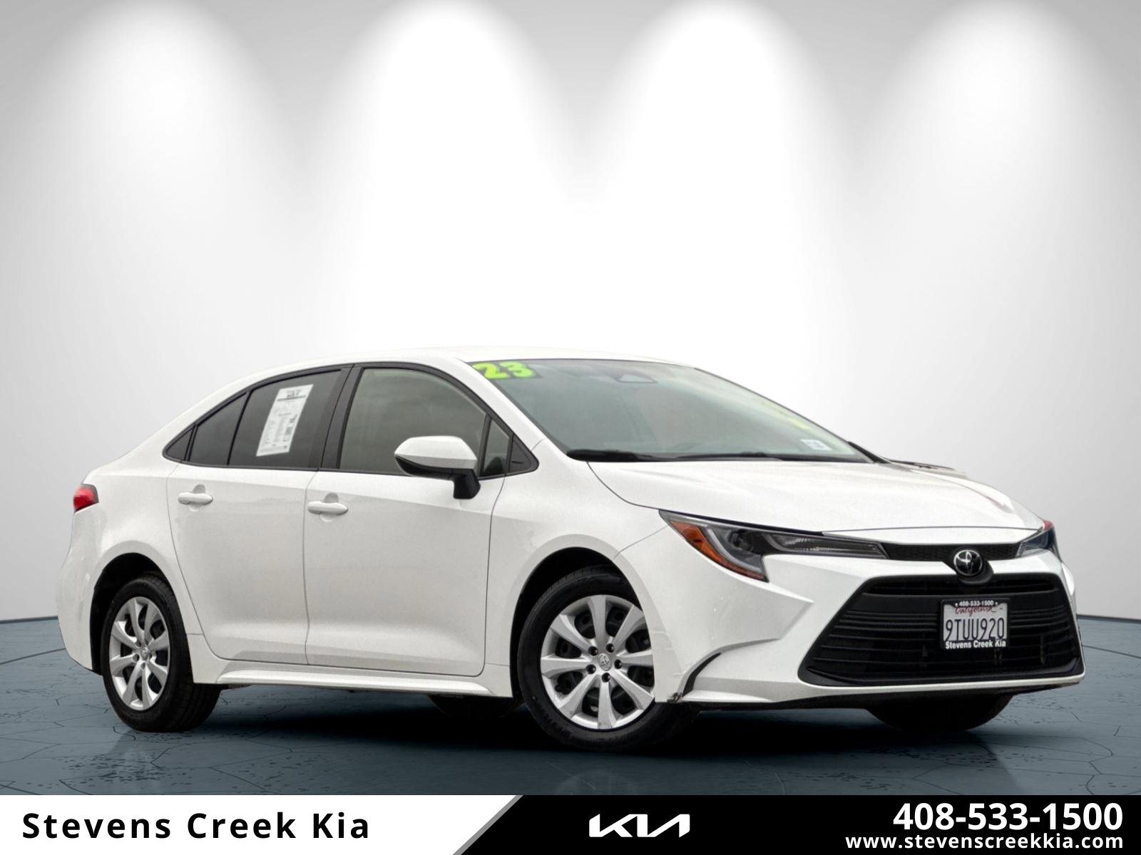 Used 2023 Toyota Corolla LE image 1