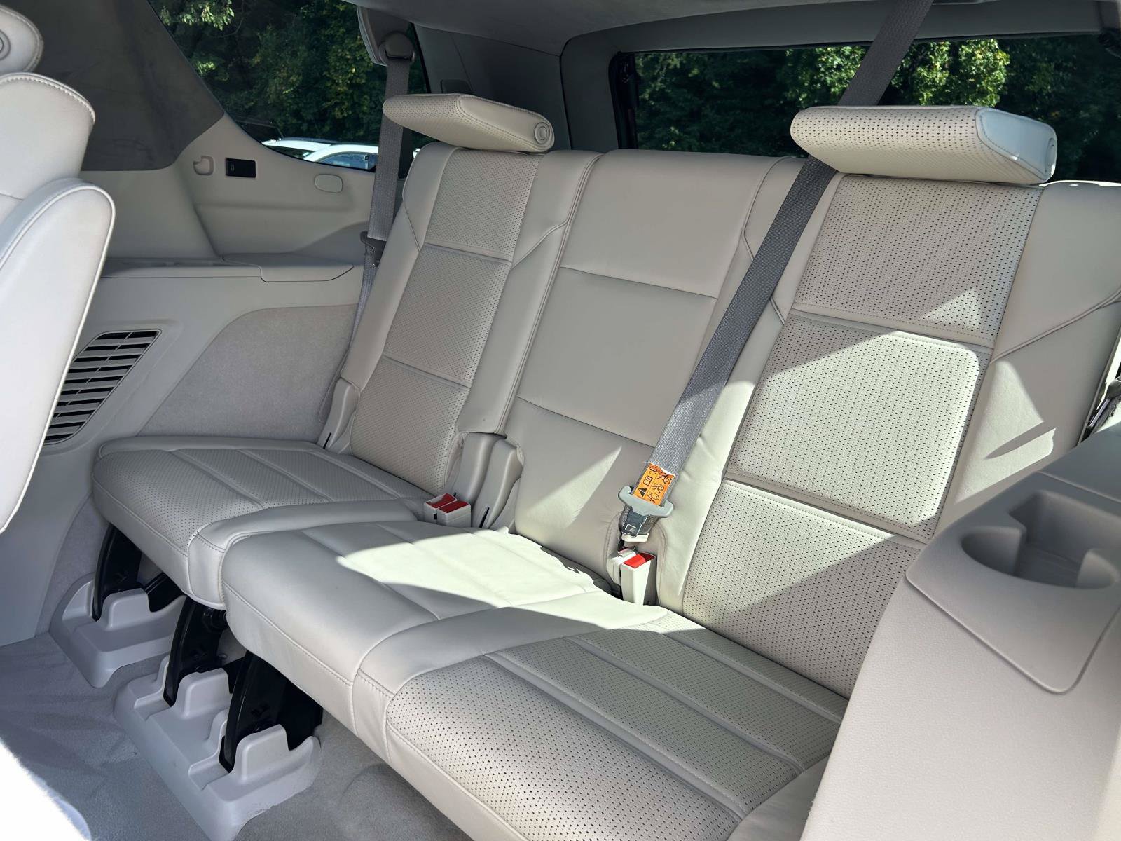 Certified 2023 Cadillac Escalade Sport Platinum w/ LPO, ONYX Package AWD/4WD image 12