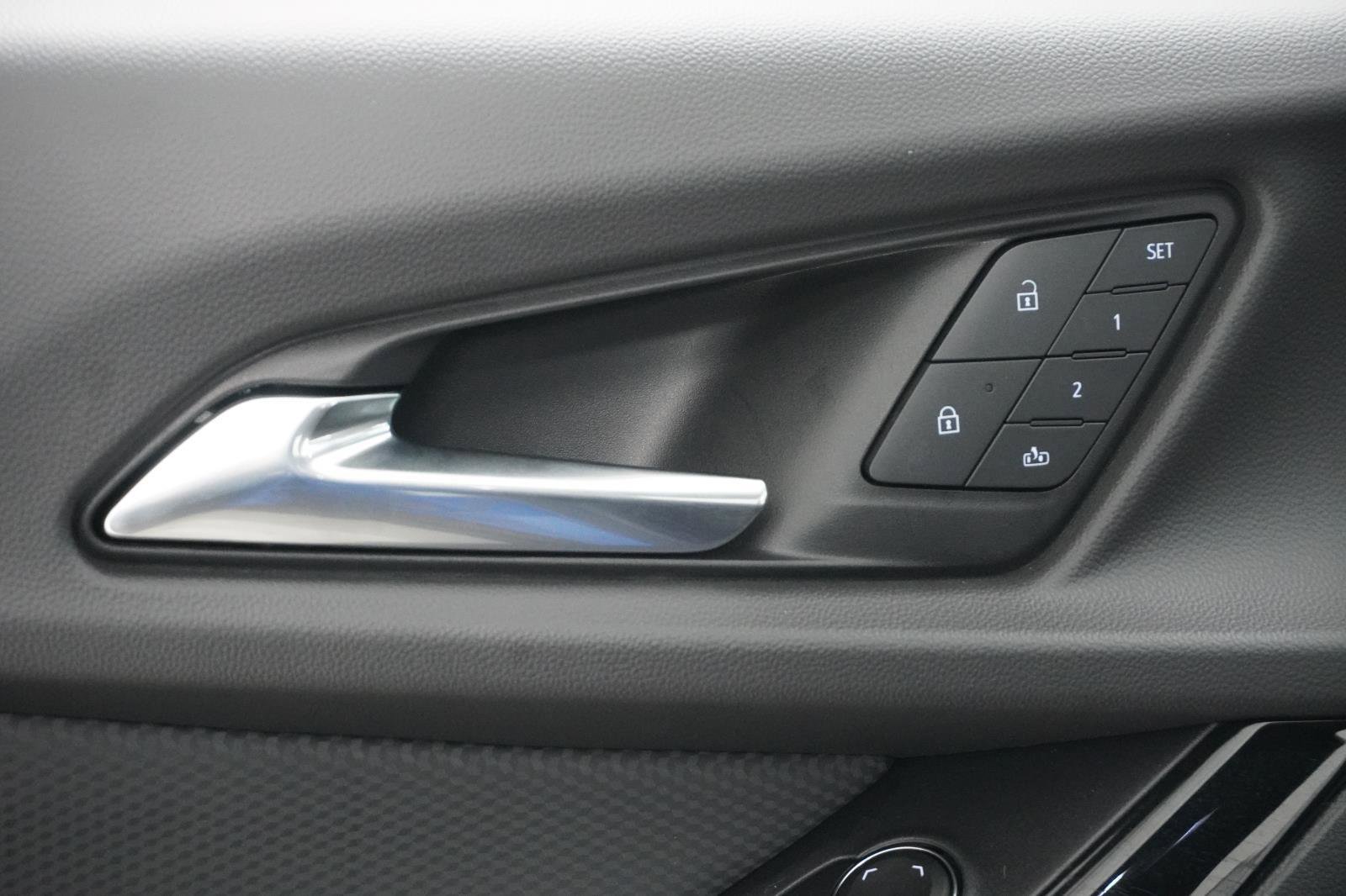 New 2026 Chevrolet Equinox RS w/ Convenience Package III image 16