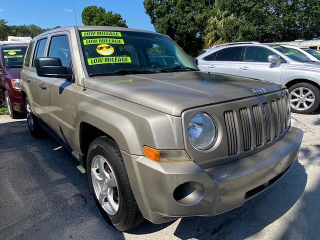 Used 2009 Jeep Patriot Sport image 1