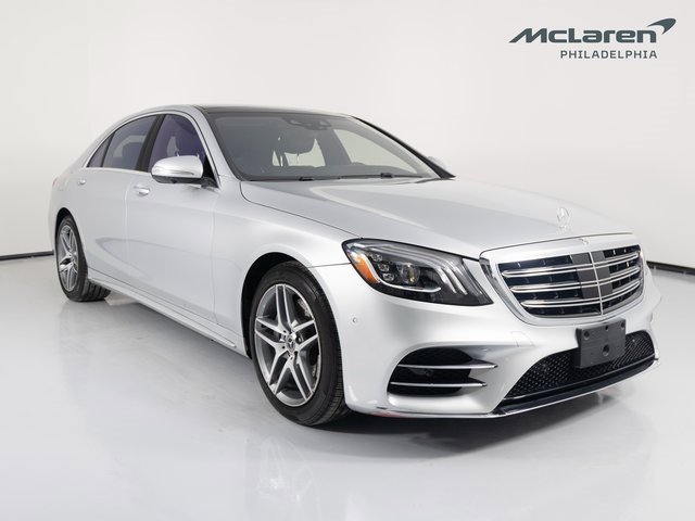 Used 2019 Mercedes-Benz S 560 Sedan w/ AMG Line Exterior image 3
