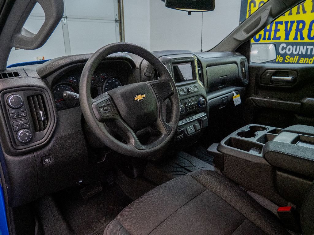 New 2025 Chevrolet Silverado 1500 Custom w/ LPO, Dark Essentials Package image 22