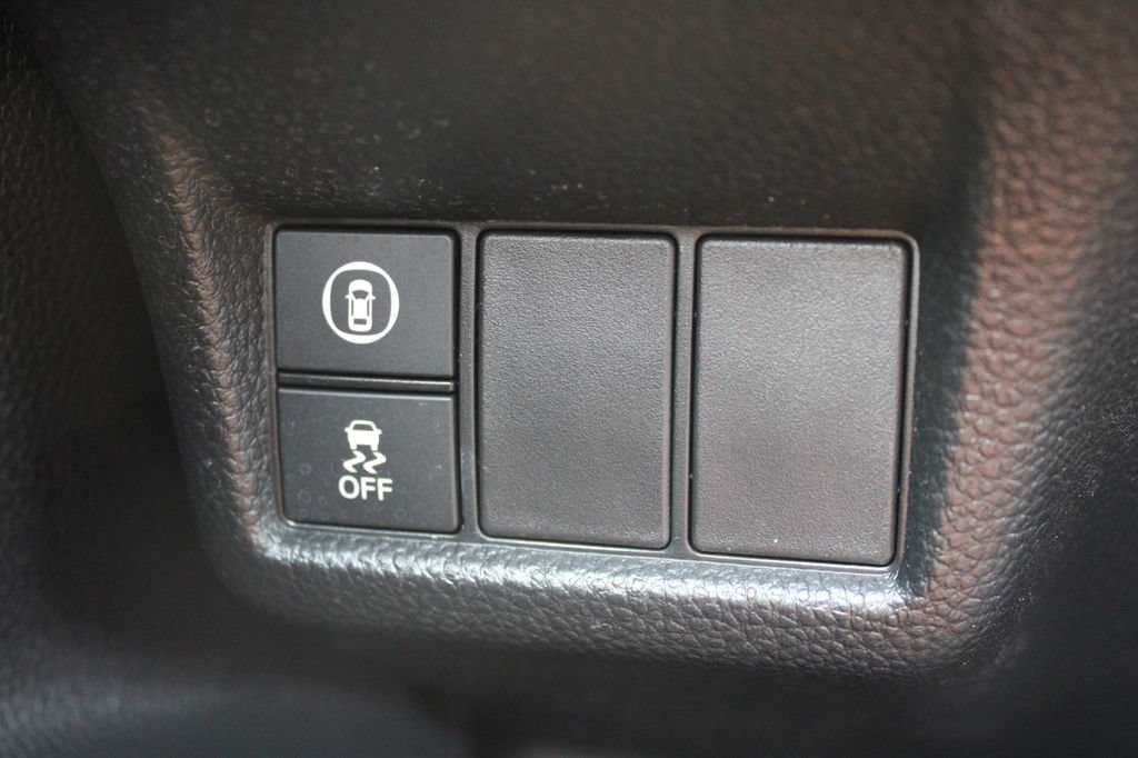 Used 2024 Honda Civic Sport image 25