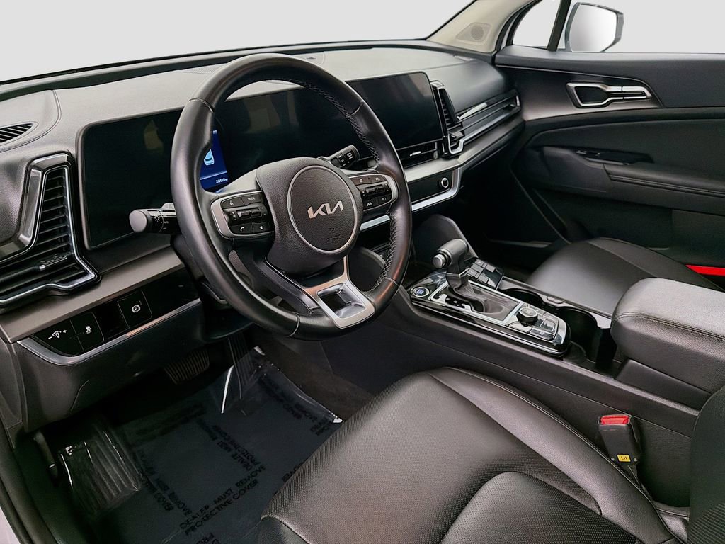 Used 2023 Kia Sportage EX image 11