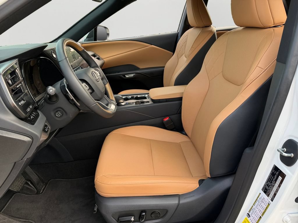 Certified 2025 Lexus RX 350h AWD/4WD image 15