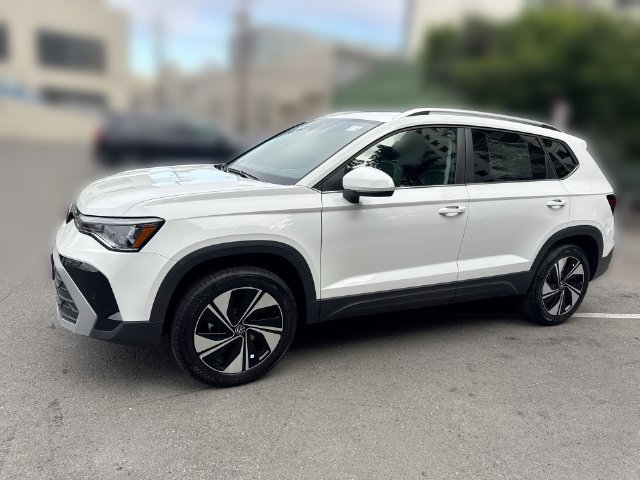 New 2026 Volkswagen Taos SE