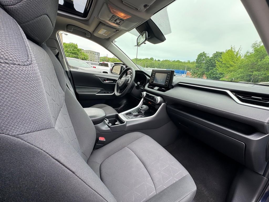 Used 2019 Toyota RAV4 XLE w/ All Weather Liner Package AWD/4WD image 20