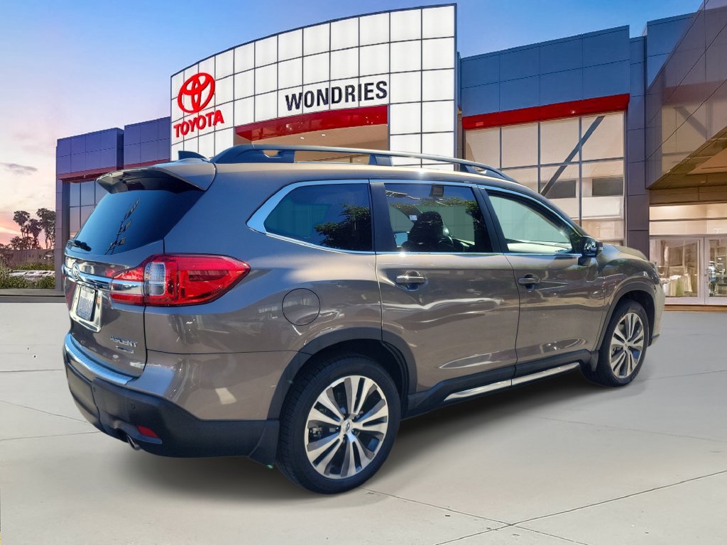 Used 2021 Subaru Ascent Limited w/ Technology Package AWD/4WD image 7