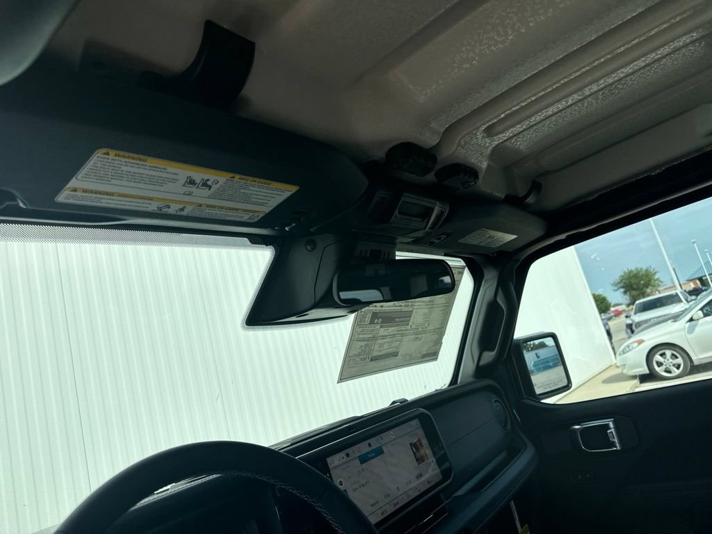 New 2026 Jeep Gladiator Rubicon AWD/4WD image 14