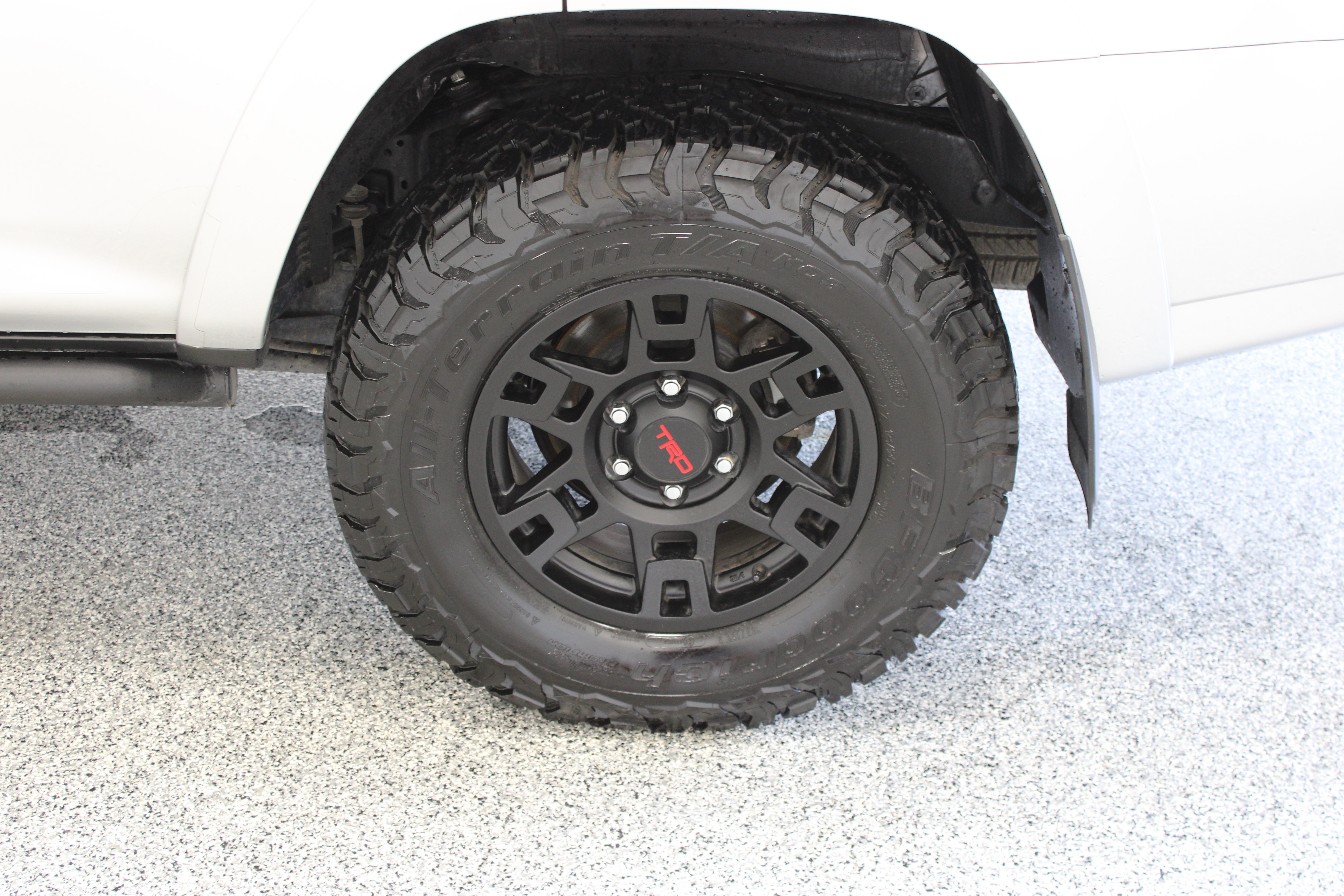 Used 2023 Toyota 4Runner TRD Off-Road Premium w/ Moonroof Package AWD/4WD image 10