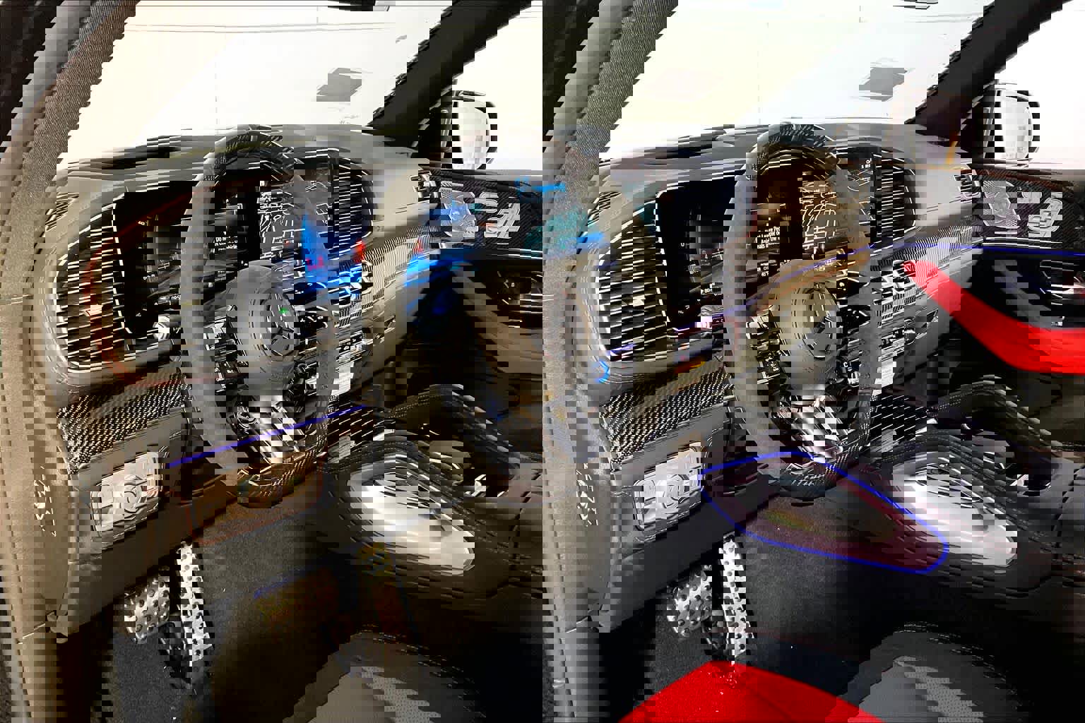 New 2026 Mercedes-Benz GLE 53 AMG 4MATIC Coupe image 9