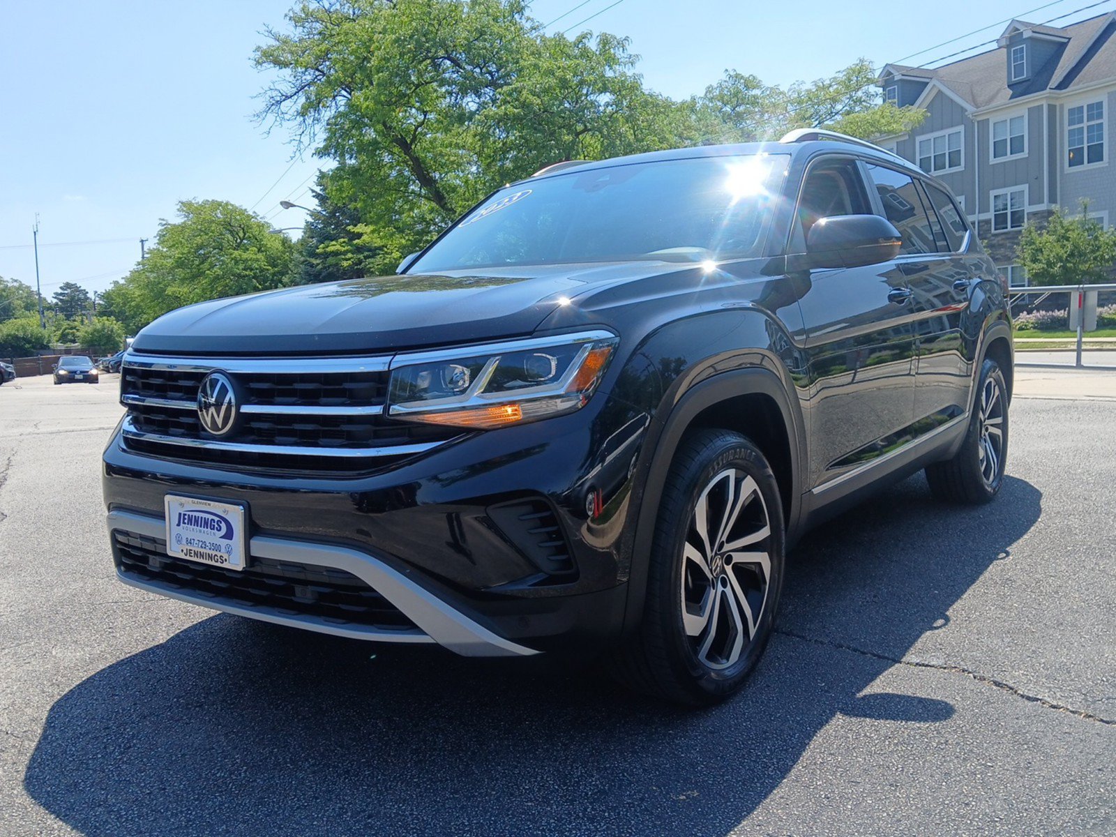 Used 2023 Volkswagen Atlas SEL AWD/4WD image 6