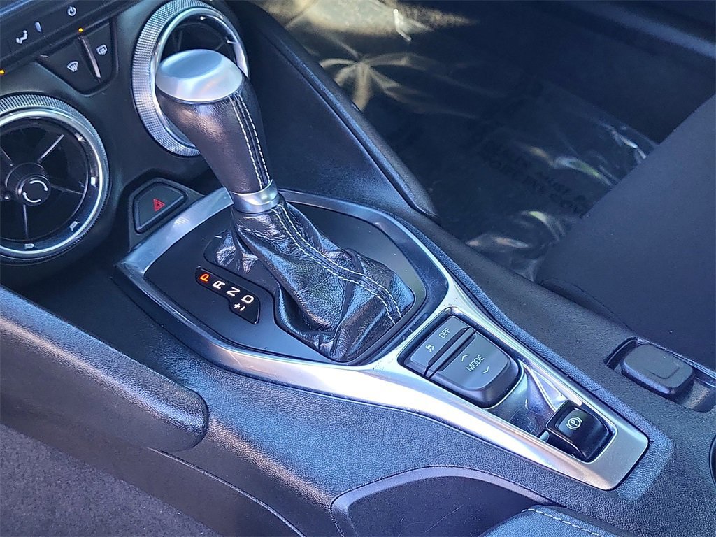 Certified 2022 Chevrolet Camaro LT image 22