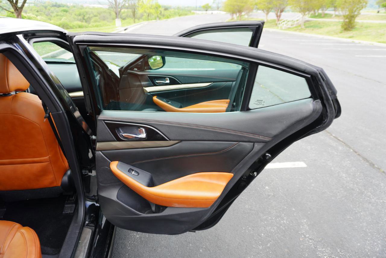 Used 2019 Nissan Maxima Platinum w/ Reserve Package image 23