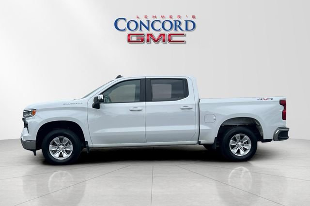Used 2025 Chevrolet Silverado 1500 LT AWD/4WD image 7