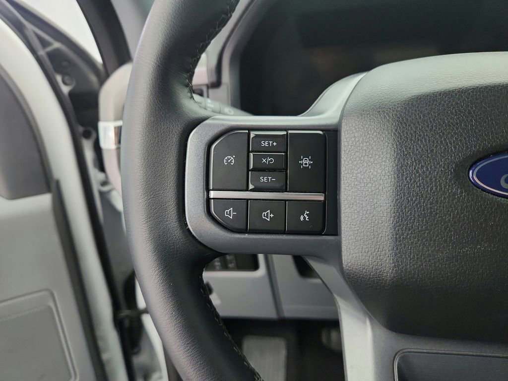 Used 2025 Ford F150 XLT w/ Equipment Group 301A Standard image 19