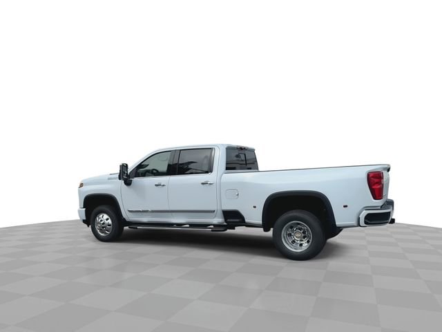 New 2026 Chevrolet Silverado 3500 High Country w/ High Country Premium Package AWD/4WD image 6
