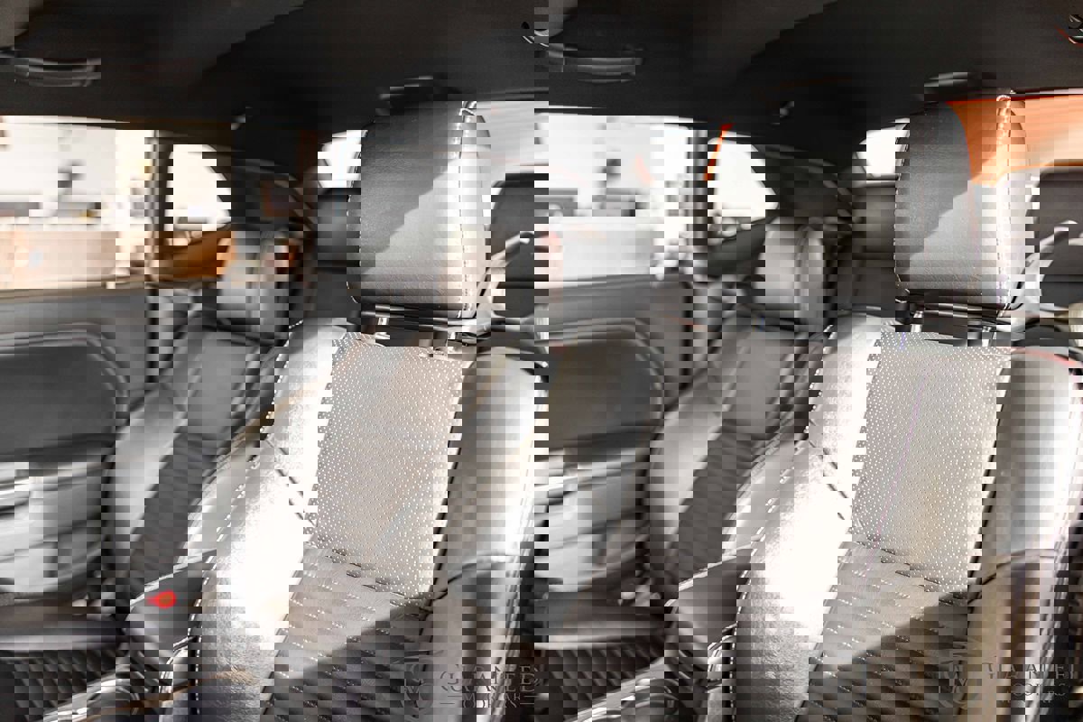 Used 2009 Dodge Challenger R/T image 16