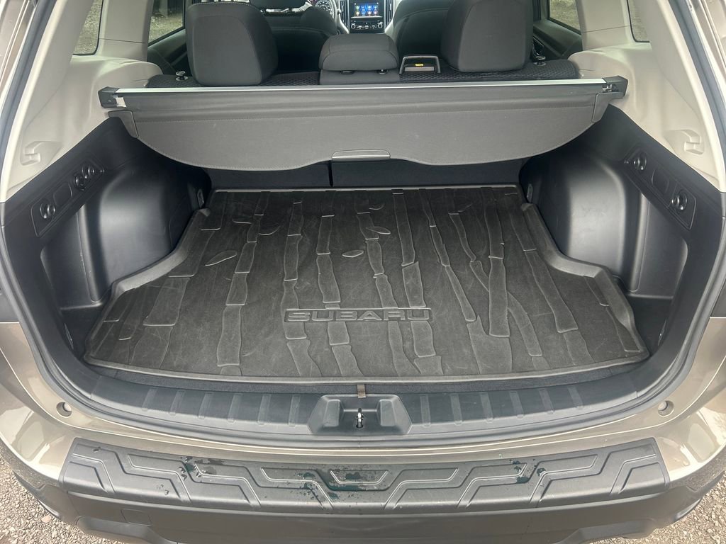 Used 2020 Subaru Forester Premium AWD/4WD image 20