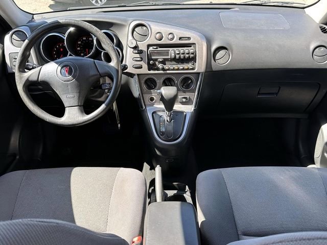Used 2007 Pontiac Vibe w/ Preferred Package FWD image 12