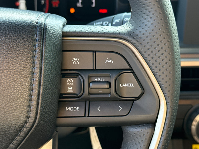 New 2026 Toyota 4Runner SR5 AWD/4WD image 33