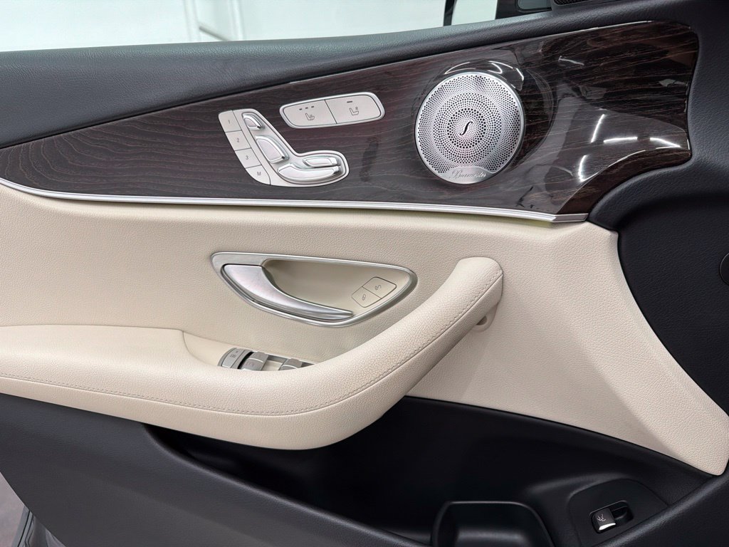 Used 2018 Mercedes-Benz E 300 image 21