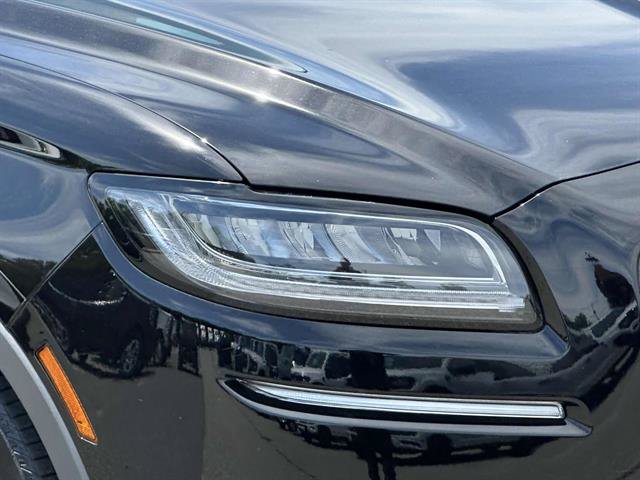 Used 2022 Lincoln Nautilus Reserve AWD/4WD image 29