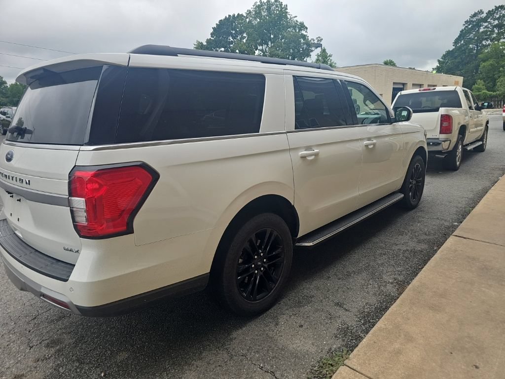 Used 2022 Ford Expedition Max XLT AWD/4WD image 5
