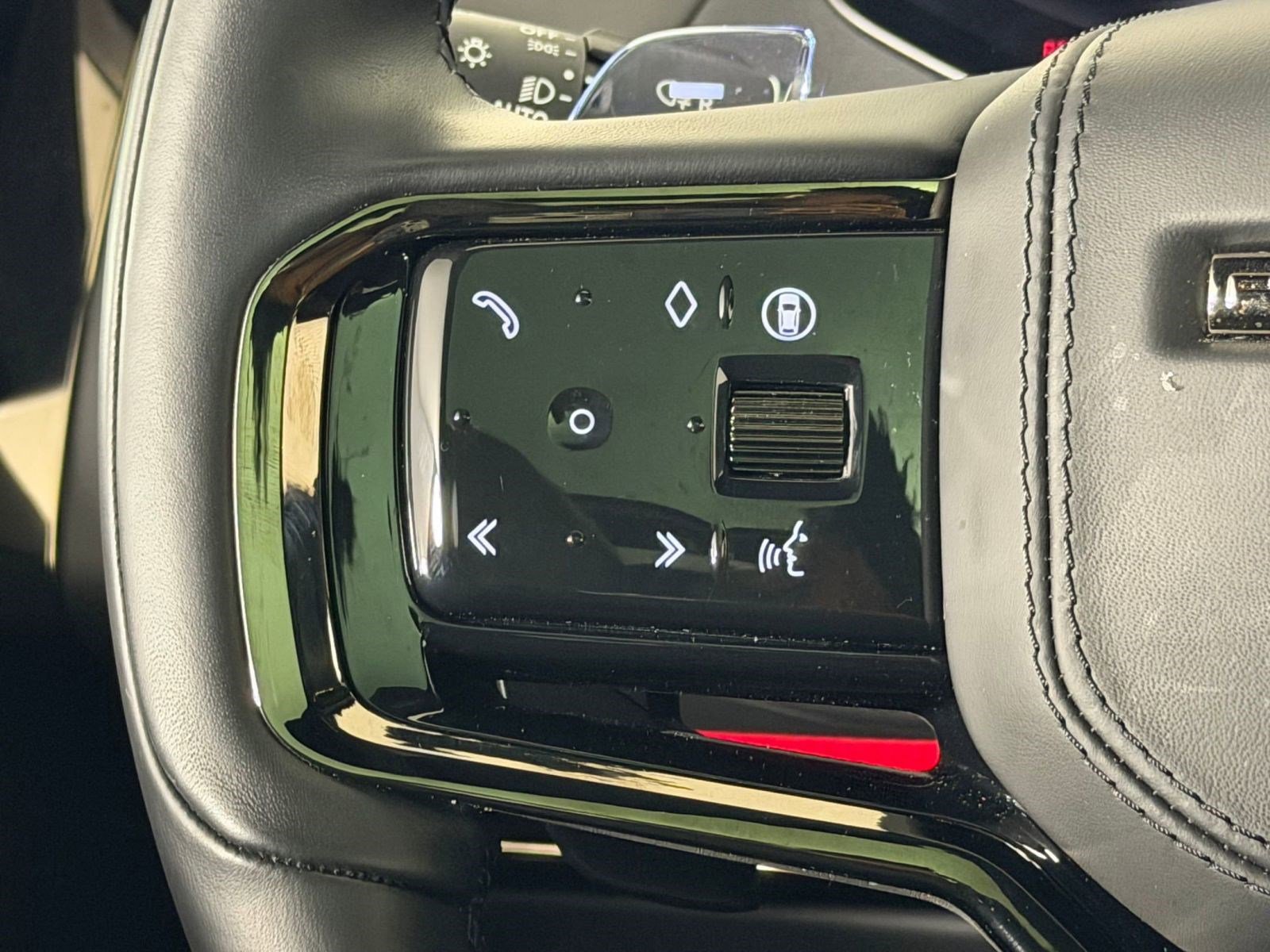 Certified 2024 Land Rover Range Rover Sport image 16