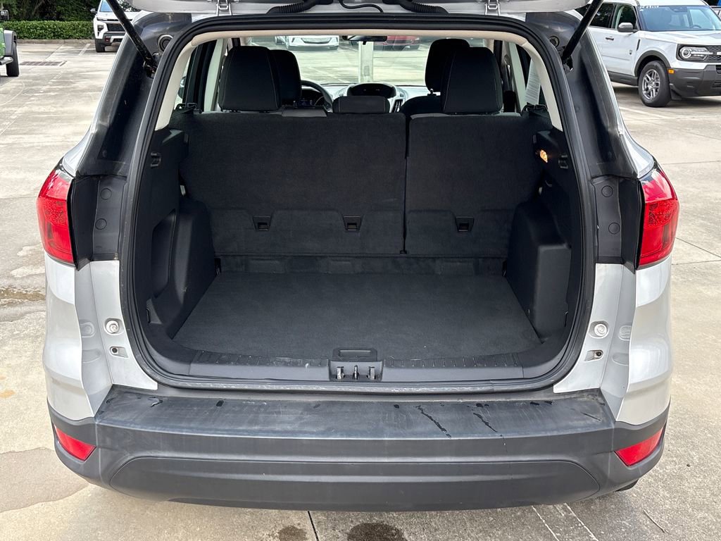 Used 2019 Ford Escape S FWD image 29